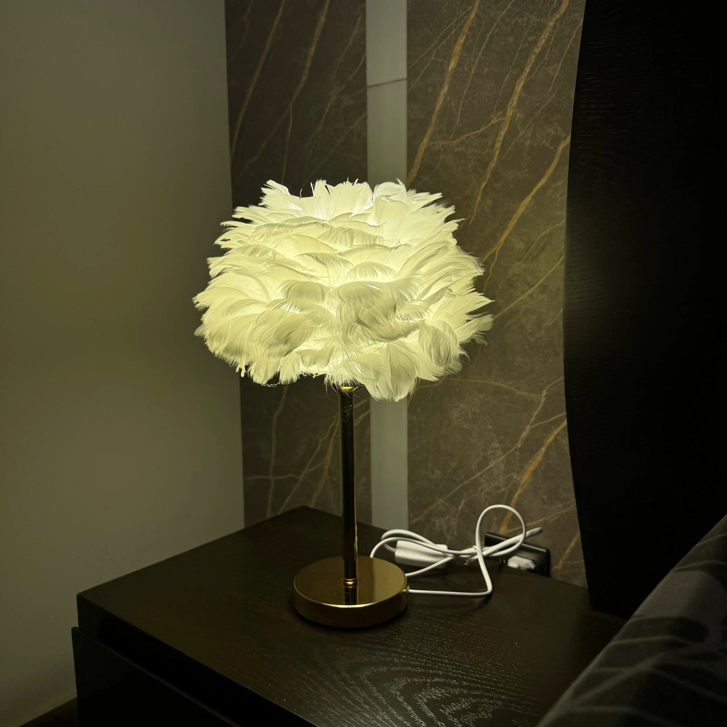 Modern Feather Table Lamp
